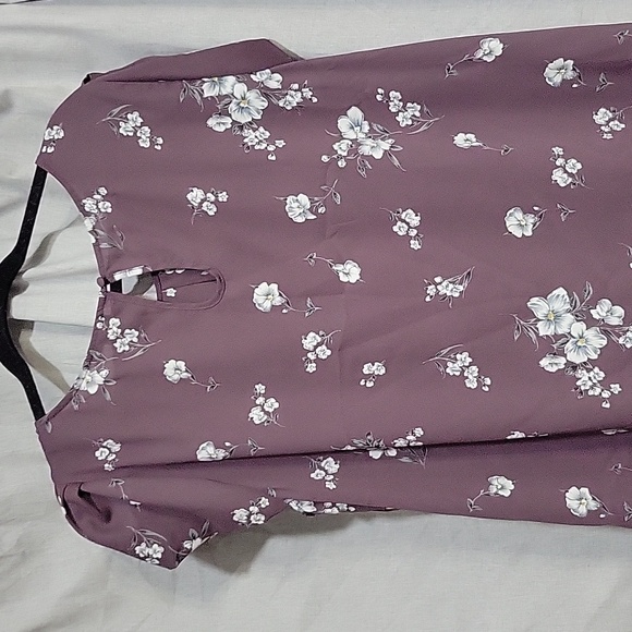 Papermoon tulip sleeve purple floral blouse - Picture 2 of 2